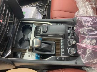 雷克萨斯LX570 2021款 LX570 限量 S 中东