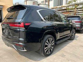 雷克萨斯LX600 2023款 LX600 7座 Luxury豪华 墨规