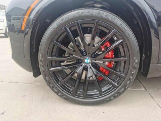 宝马X5 2024款 xDrive40i M运动 大豪华包 加规