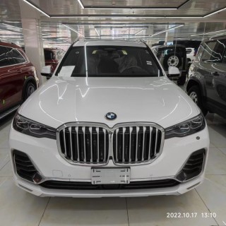 宝马X7  22款 xDrive40i Luxury豪华 美规