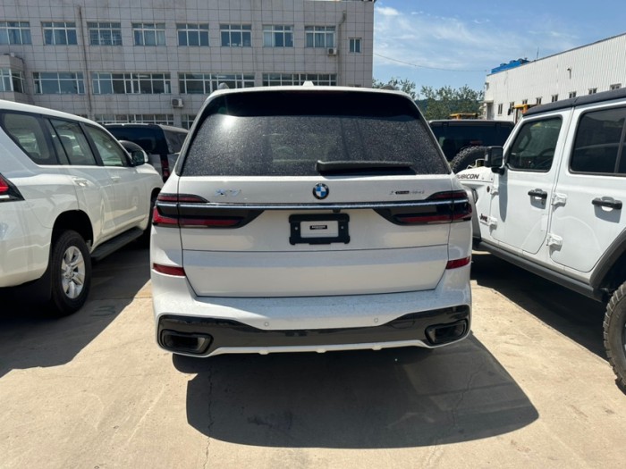 宝马X7 2023款 xDrive40i M运动 M运动Pro 美规
