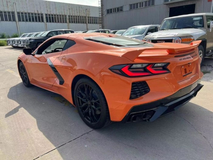 科尔维特 2023款 C8 6.2L 2LT 美规