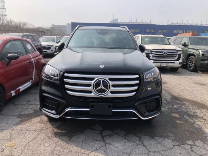 奔驰GLS450 2023款 GLS450 4座 美规