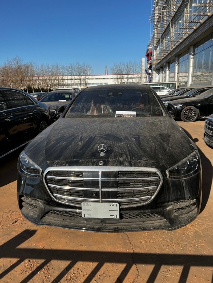 奔驰S级 2023款 S500 四驱 长轴 AMG 3D科技包 美规