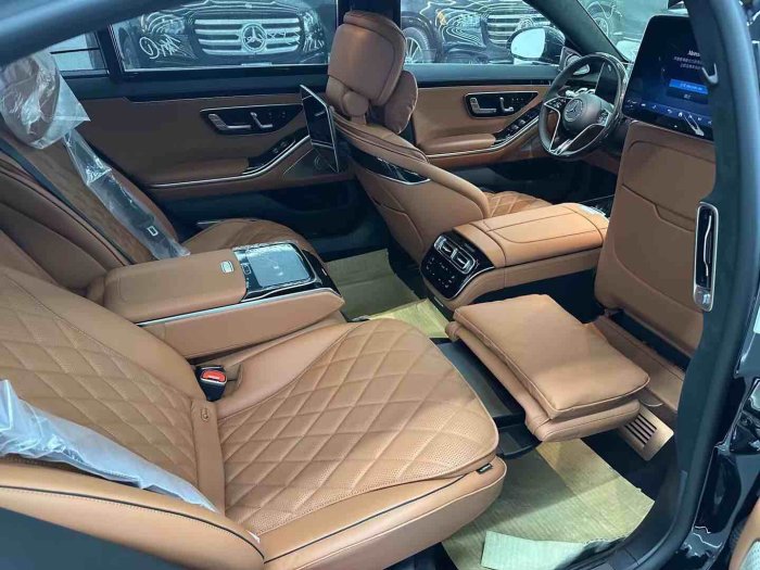 奔驰S级 2022款 S580 长轴 四驱 美规