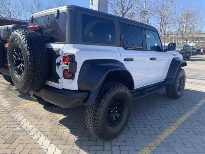 福特bronco烈马 2023款 3.0T 四门 Raptor猛禽 加规