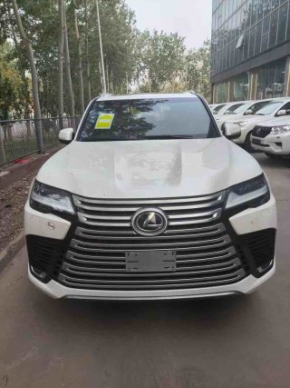 雷克萨斯LX600  22款 LX600 7座 Signature签名版 中东
