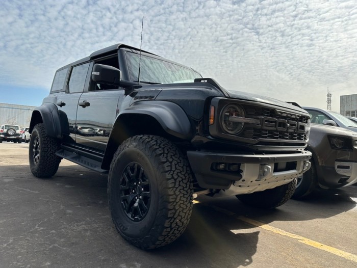 福特bronco烈马 2023款 3.0T 四门 Raptor猛禽 美规