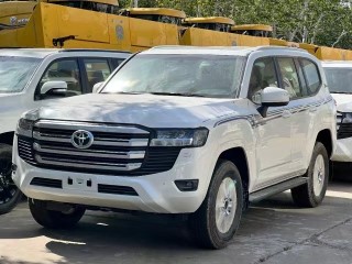 酷路泽3500  22款 3.5T GX-R 中东