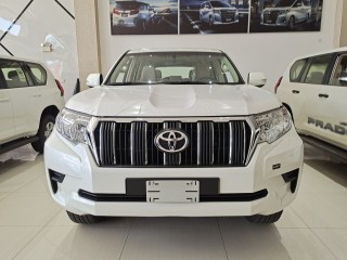 霸道4000  23款 4.0L TX-L 两气 外挂 天窗 中东