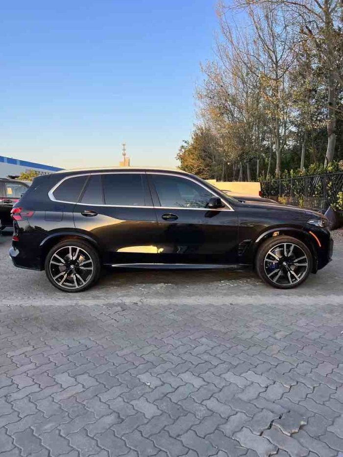 宝马X5 2024款 xDrive40i M运动 大豪华包 加规