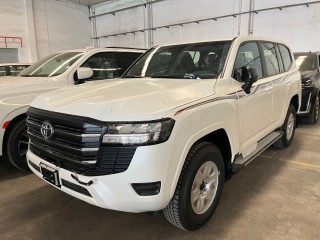 酷路泽4000  24款 4.0L GX-R 八气 18轮 中东