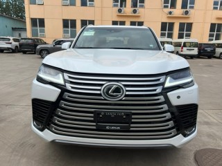 雷克萨斯LX600  23款 LX600 7座 Luxury豪华 墨规