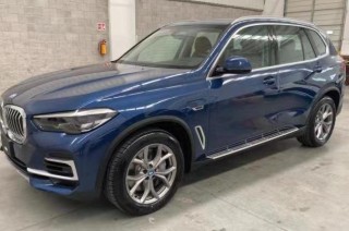 宝马X5  22款 xDrive45e 插电混动 XLine 墨规
